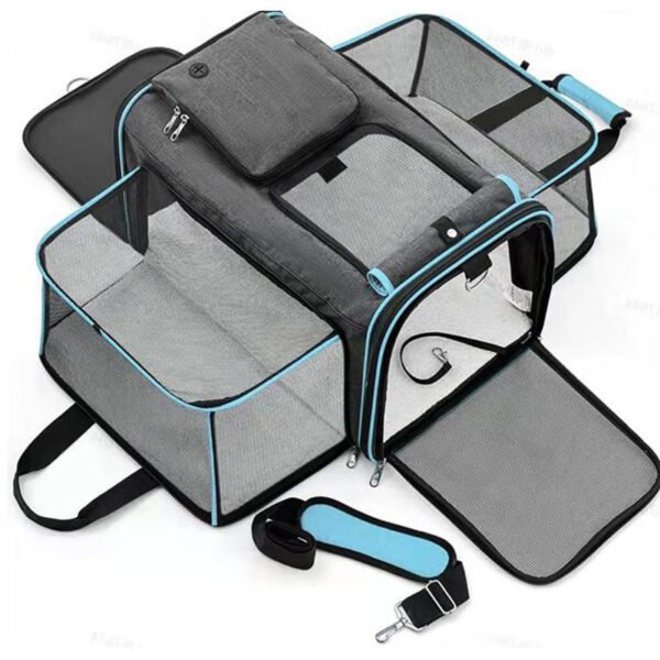 Soft Day Carrier 7, product photograph